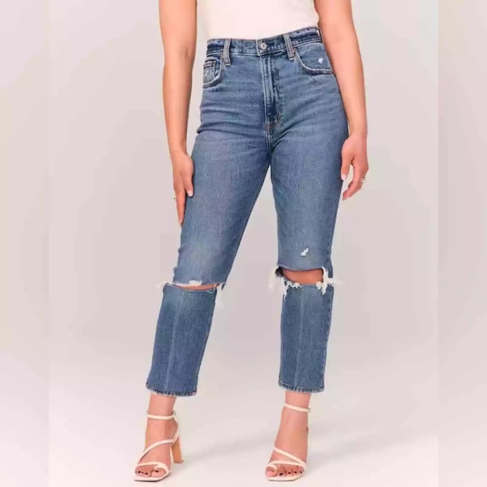 Abercrombie & Fitch The Ankle Straight Ultra High Rise Jeans
